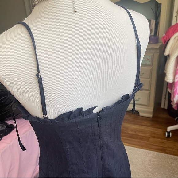 Superdown Chole Lace Up Dress - Picture 4 of 7